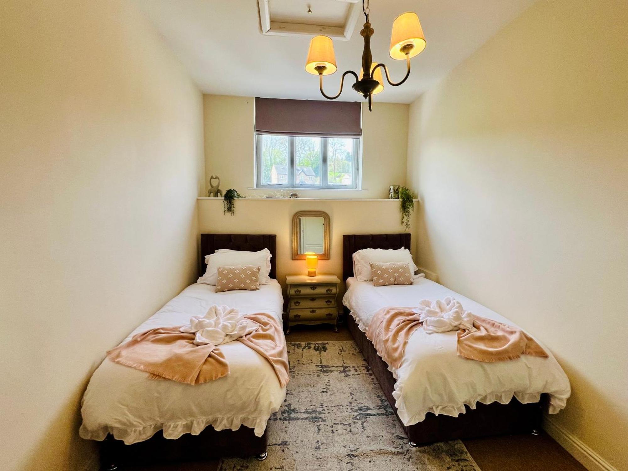 Top Floor Double En-Suite Br Apartment Central Matlock Matlock  Kültér fotó